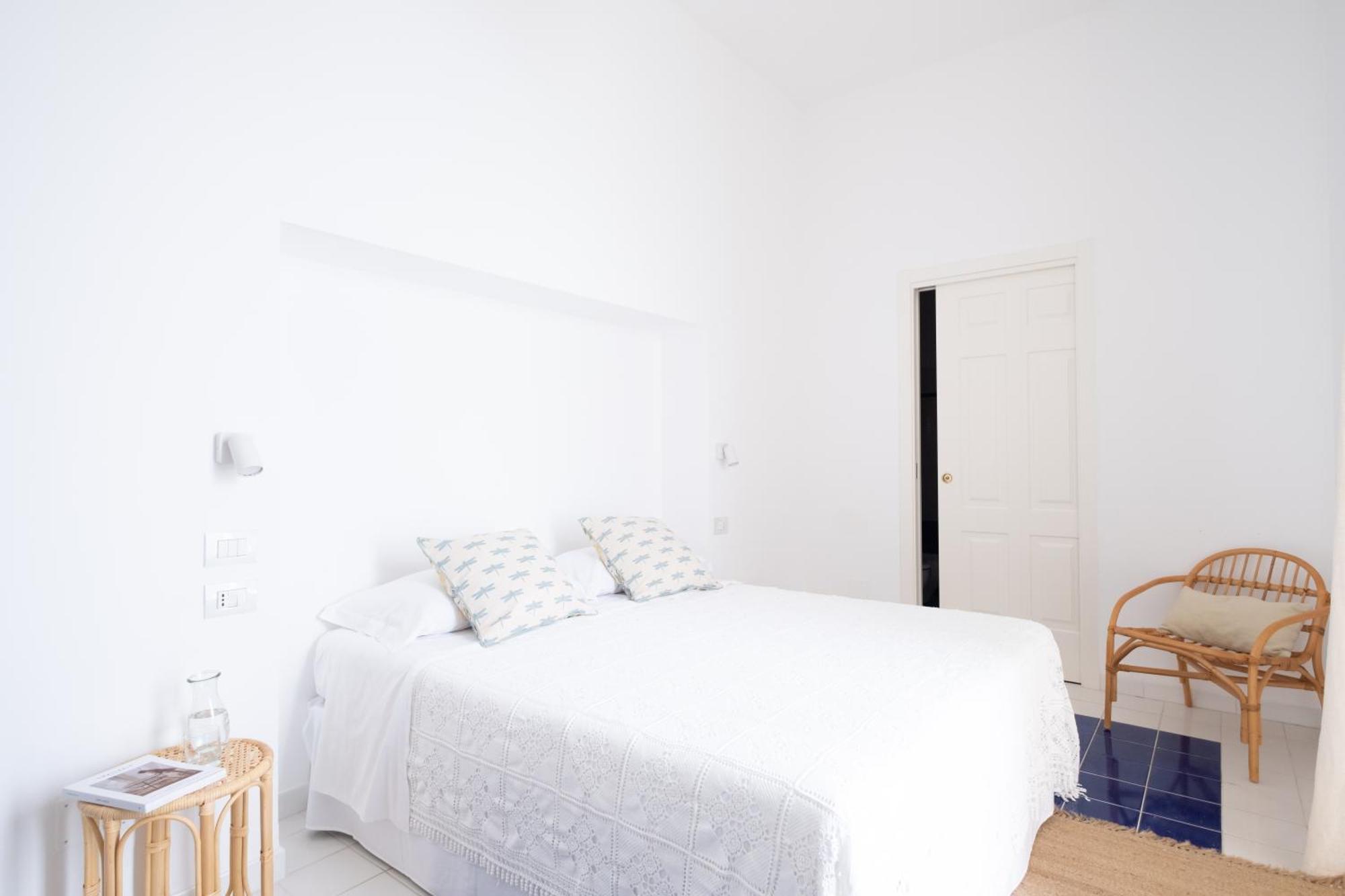 Casa Giulia Bed & Breakfast Весте Екстериор снимка
