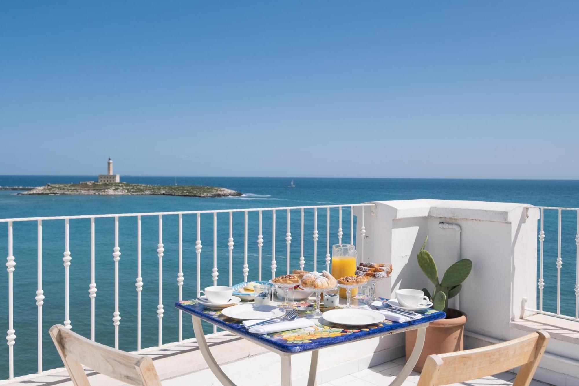 Casa Giulia Bed & Breakfast Весте Екстериор снимка